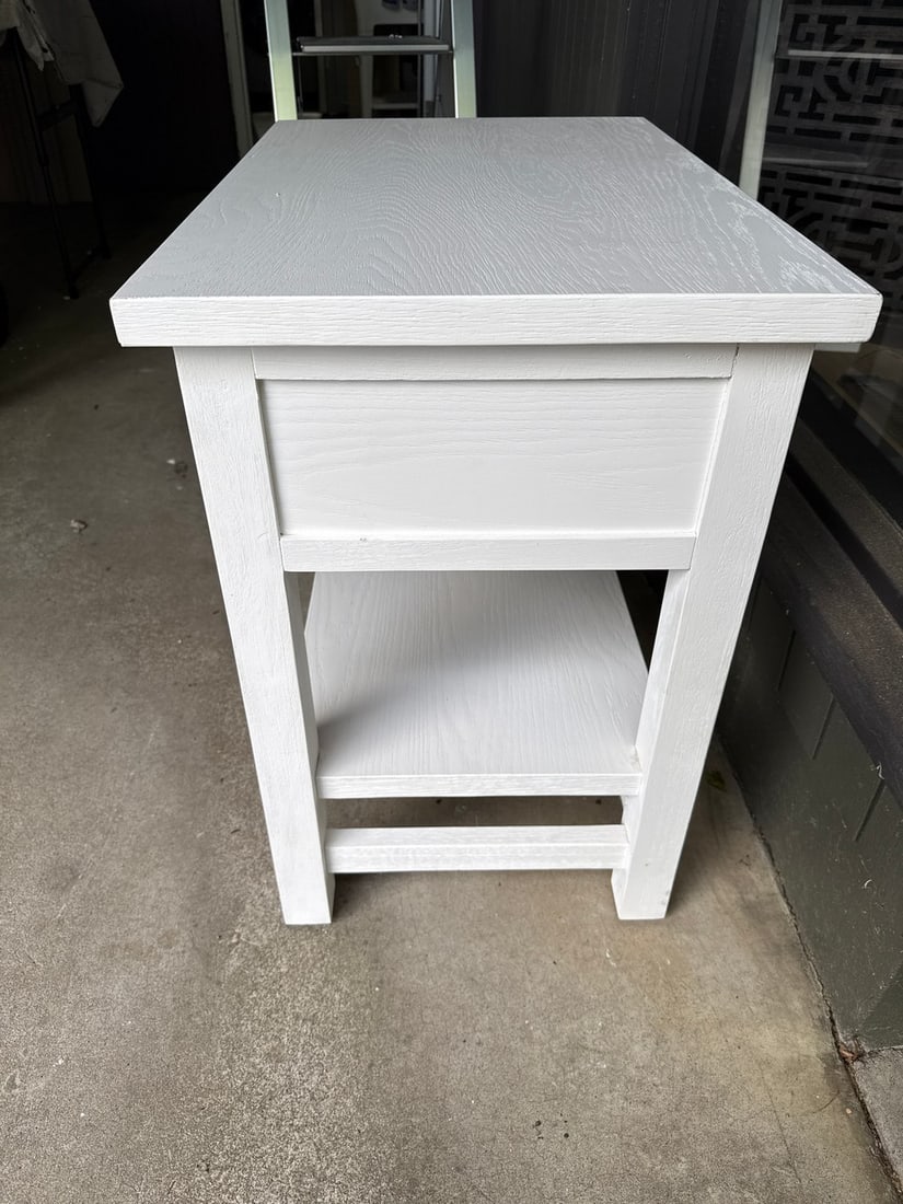 Pottery Barn Farmhouse table with two drawers - 5