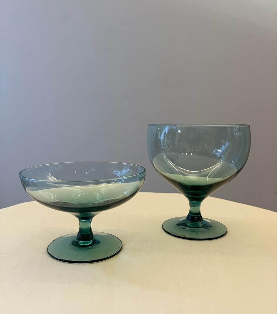 Set of 8 Mid-Century Modern Seafoam Glass Coupes and Water Glasses - 7