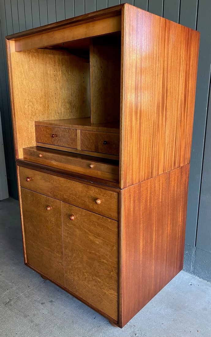1980s Hickory Kaylyn "Gear" Mahogany and Birdseye Maple Bar Cabinet with Secretary - 6