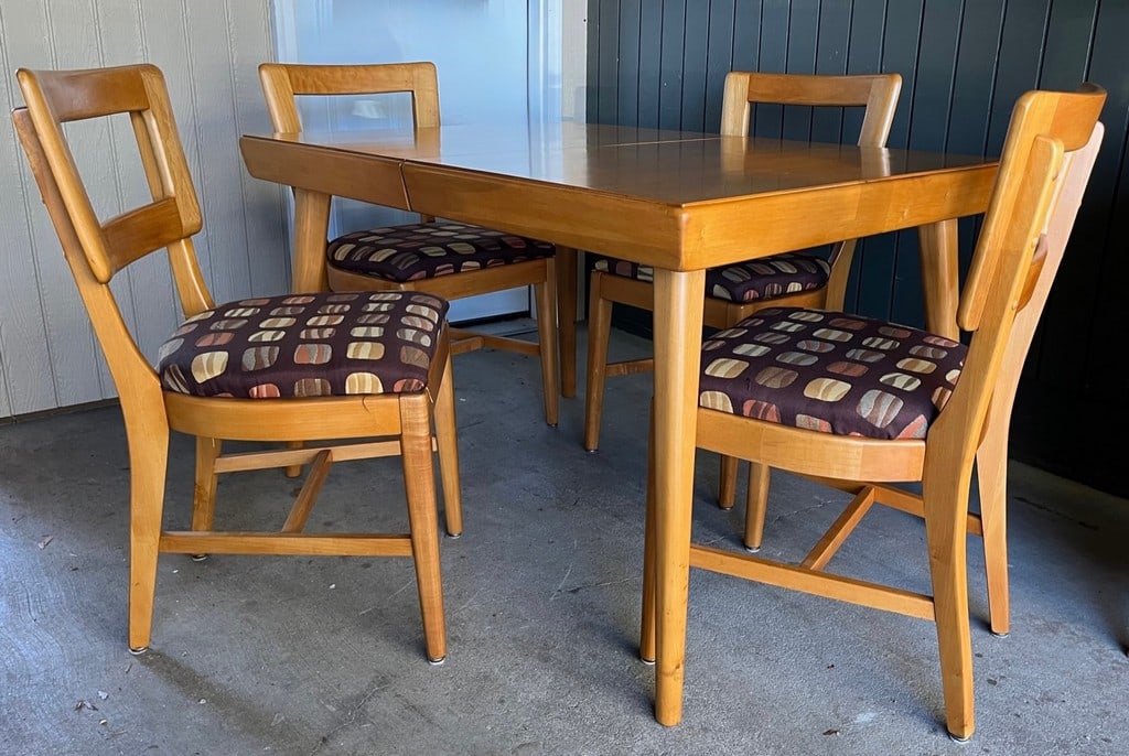 Six Chair Mid-Century Modern Dining Set with Sideboard in the style of Heywood Wakefield - 6
