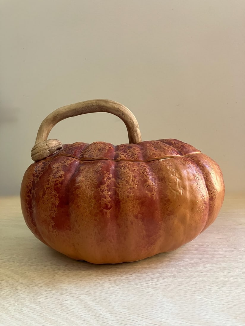 Large Artisan Majolica Pumpkin Tureen - 12