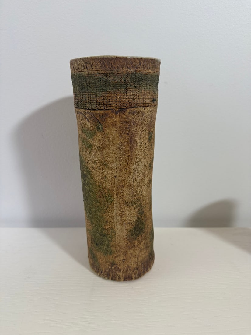 Trio of Brutalist Coral-Sand Cylindrical Vases, signed and dated, Donald Schnell - 3