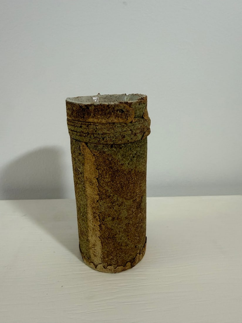 Trio of Brutalist Coral-Sand Cylindrical Vases, signed and dated, Donald Schnell - 7
