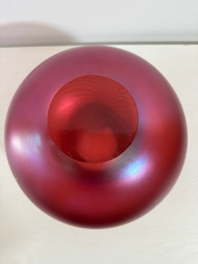 Rare 1985 Correia Art Glass Centerpiece Vase - 6