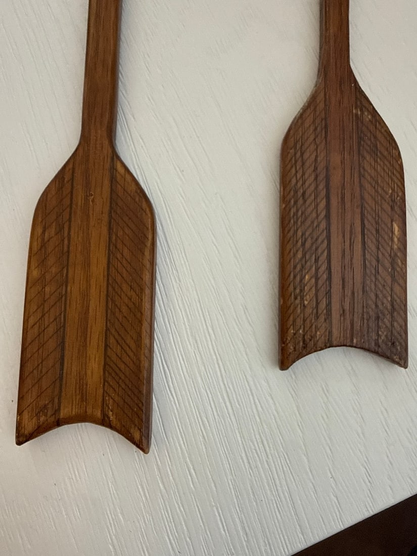 Pair of Early 20th Century "Lodge Style" Decorative Wood Arrows - 3