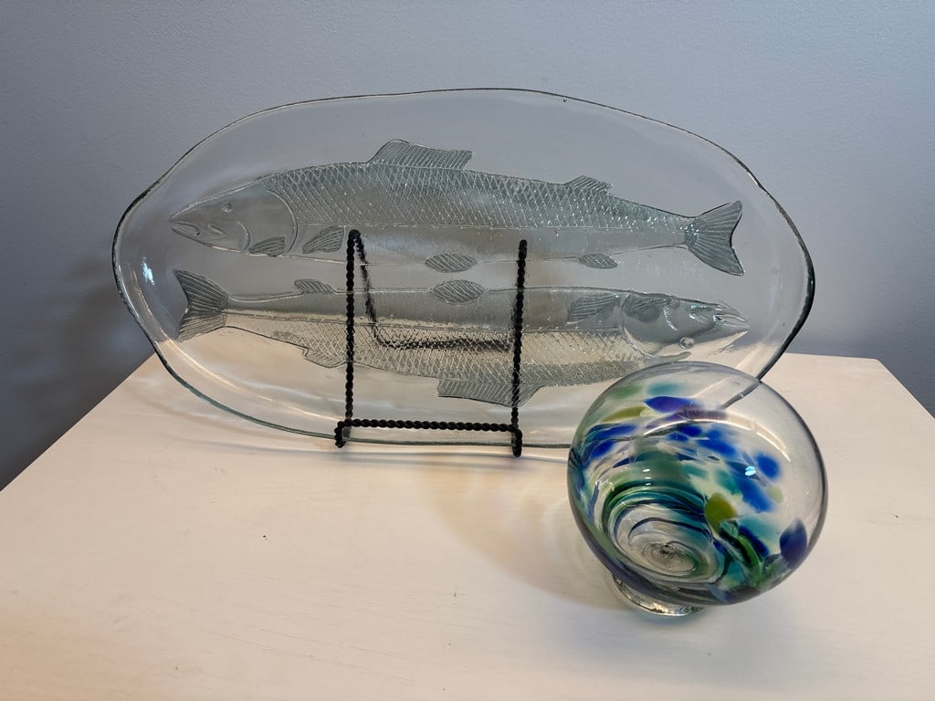 Engraved Glass Fish Symbol Platter and "Finders Keepers" Glass Float - 2