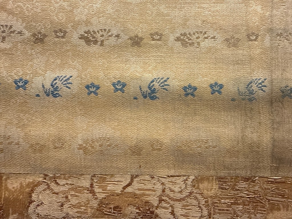 Hand-Painted Japanese Hanging Scroll (Kakejiku) in Ink on Paper with Calligraphy and Seal - 5