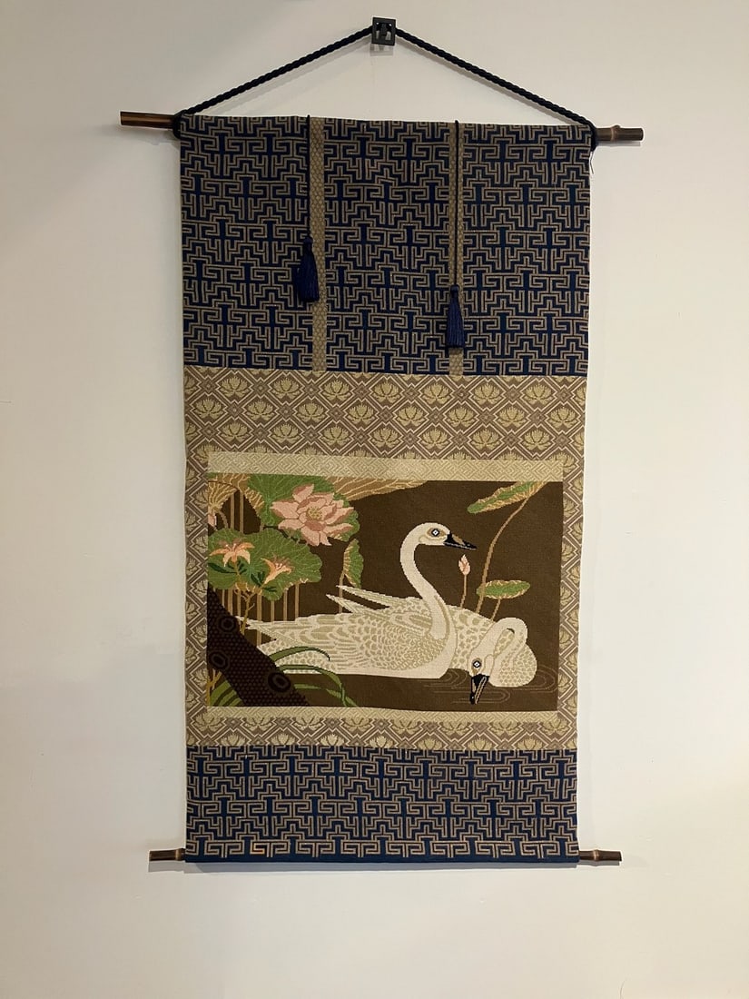 1990s Bespoke Hand-Embroidered "Swan & Lotus" Fiber Art – Japonisme Style - 7