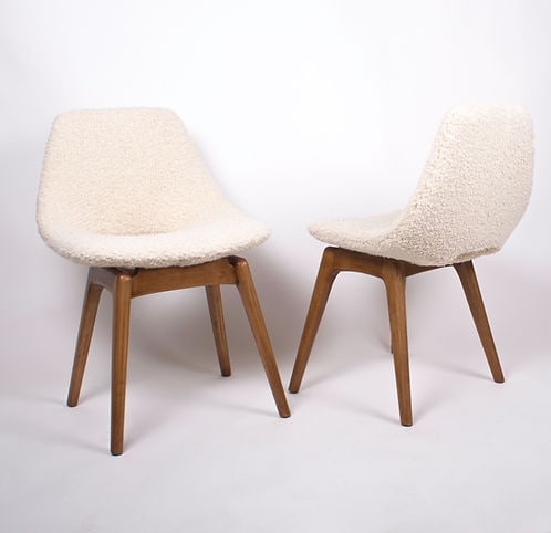 pair of Guariche Amsterdam mid century chair edited by steiner 1954 boucle: The Guariche Chair Amsterdam is a design classic created by French designer Pierre Guariche in the 1950s. First introduced while Guariche was part of ARP ( 1953 ) it was later edited and produced by S