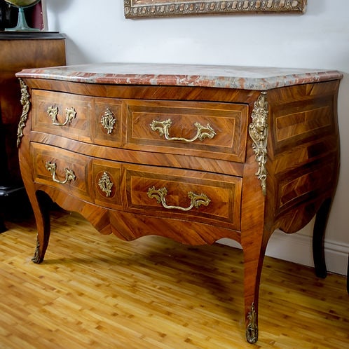 18th Century French Louis XV Gilt Bronze Mounted Kingwood Commode molded marble - 2