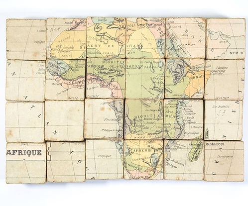 Puzzle box with wood cubs with maps of the worlds atlas 1890 french - 5