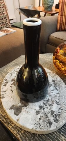 Vintage hand-blown 12"x 6" art glass vase w/ striking black & white composition. (Pontil on bottom.) - 3