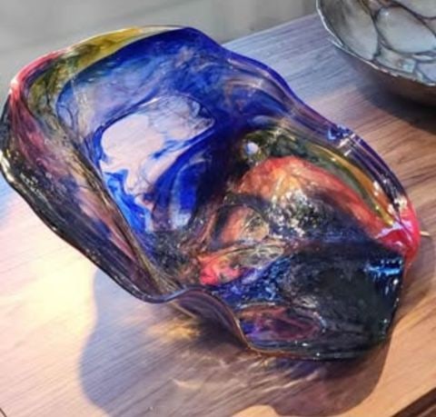 After Dale Chihuly, stunning art glass bowl 15x12 . Signed. Circa '08 - 3