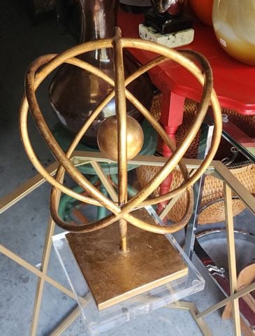 Vintage modernist metal armillary 12" sphere sculpture w/ antique gold tone finish on lucite base. - 4