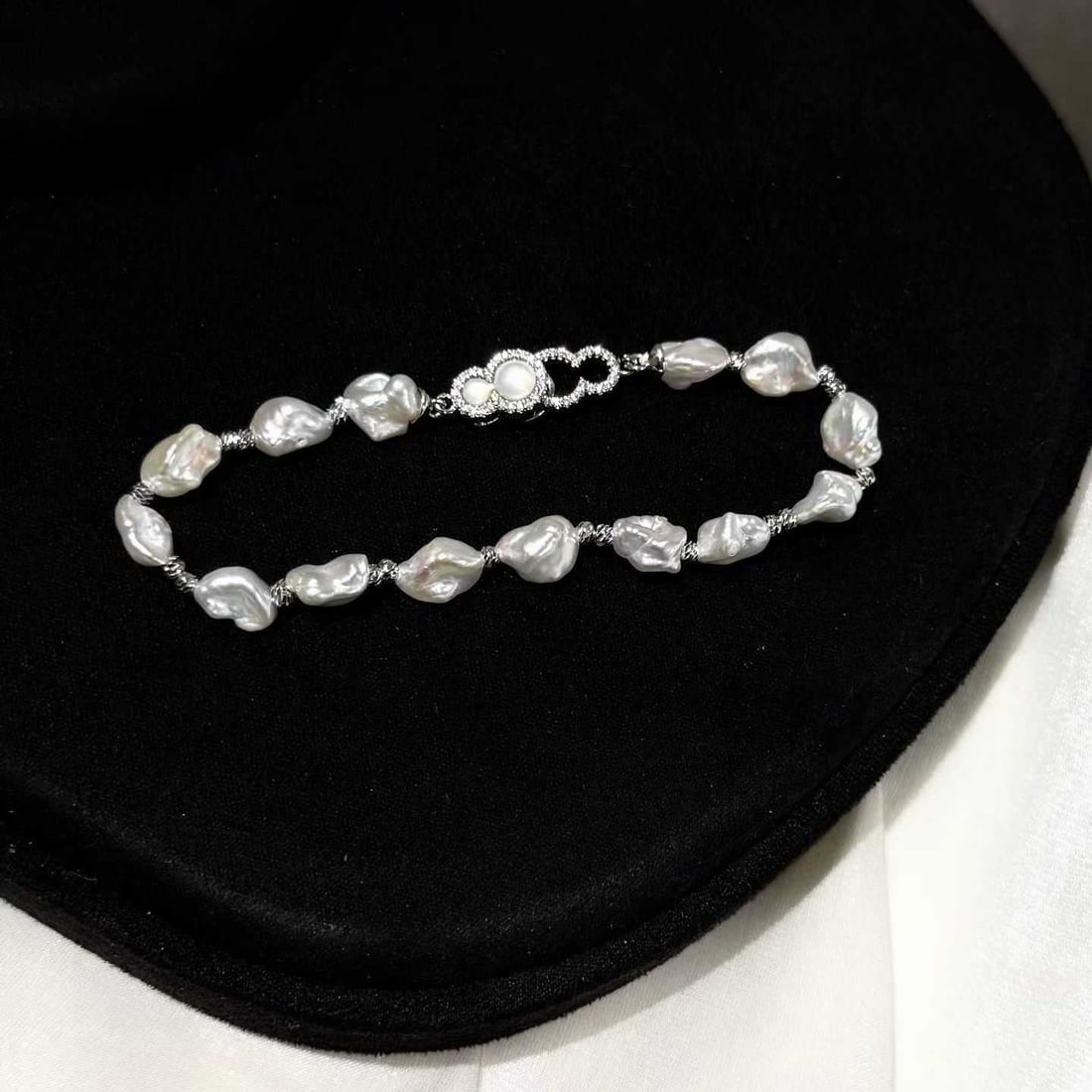 Baroque Pearl Bracelet - 2