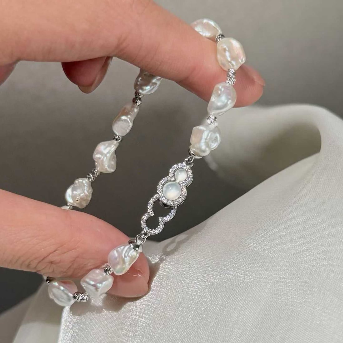 Baroque Pearl Bracelet - 6