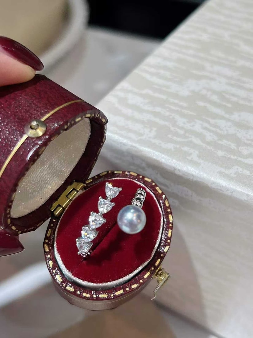 Sterling silver ring with lots of pearls - 2