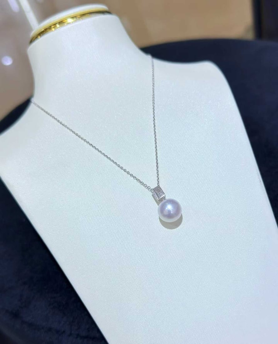 Sterling Silver Edison Pearl Pendant with Minimal Blemishes and High Luster - 2