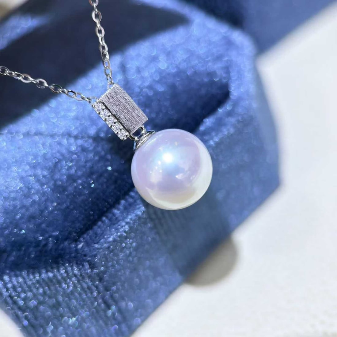 Sterling Silver Edison Pearl Pendant with Minimal Blemishes and High Luster - 3