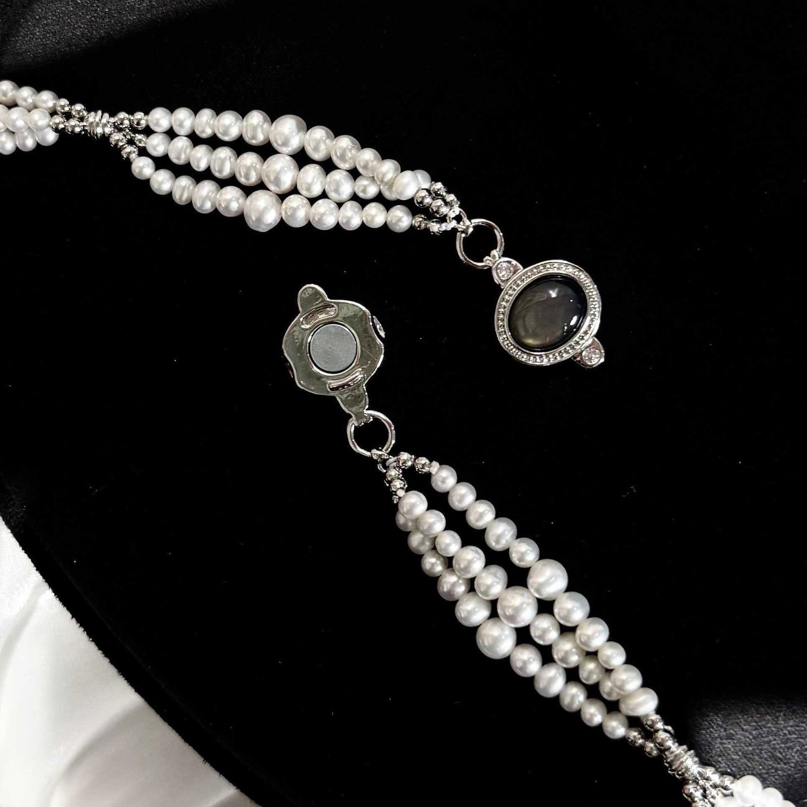 Natural High-Quality Freshwater Pearl Necklace - 2