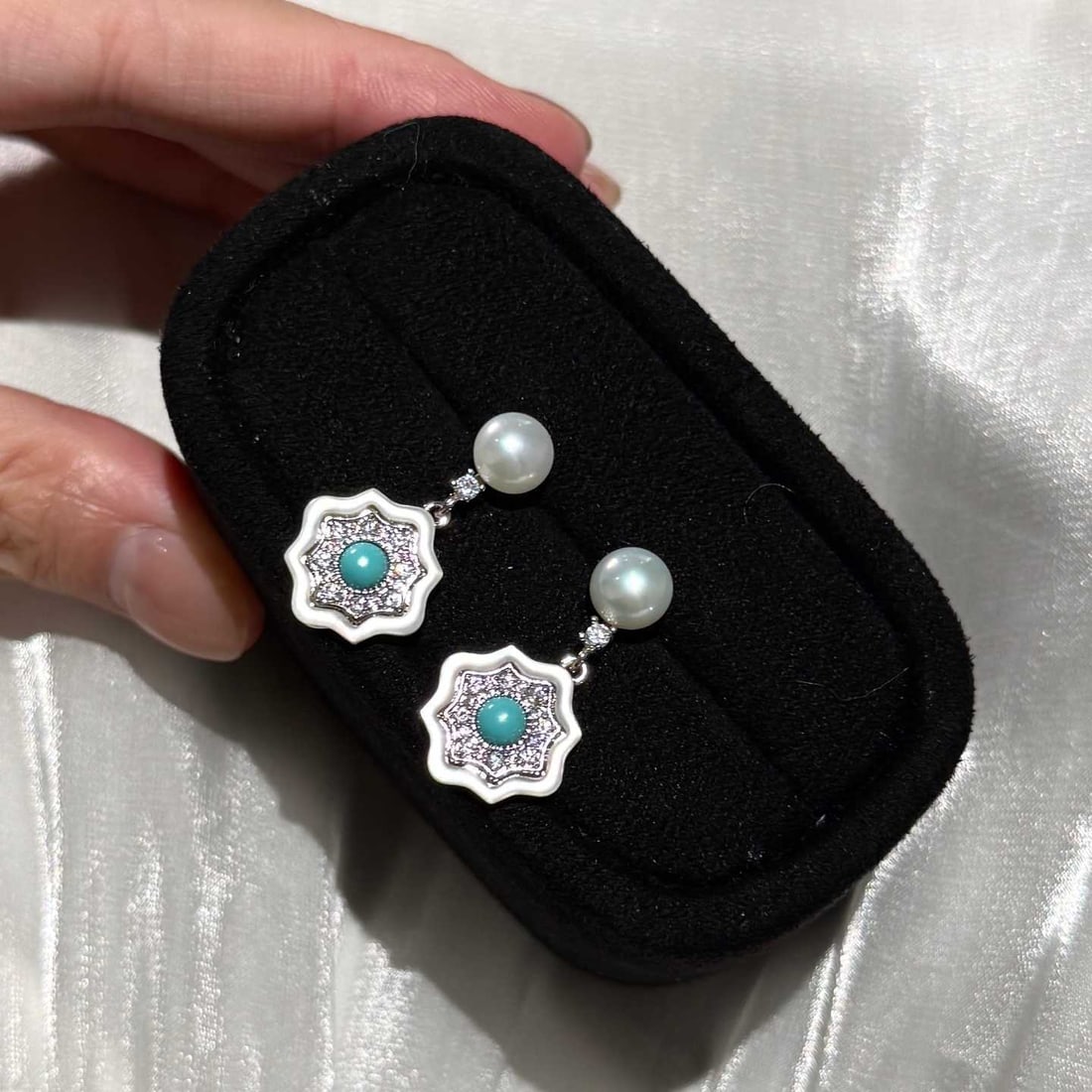 Natural seashell and turquoise earrings - 2