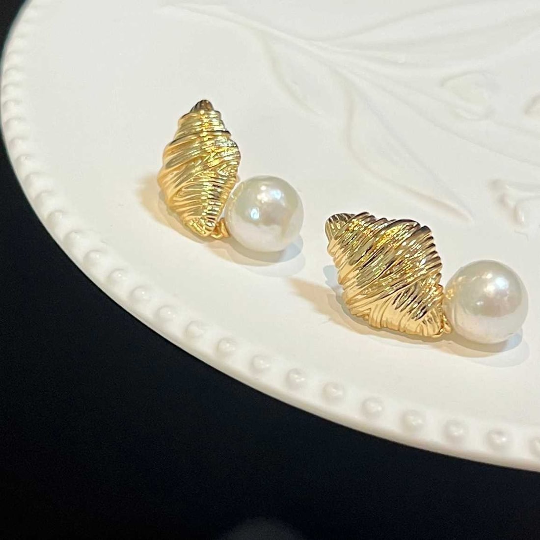 Strong Luster Baroque Freshwater Pearl Earrings - 3