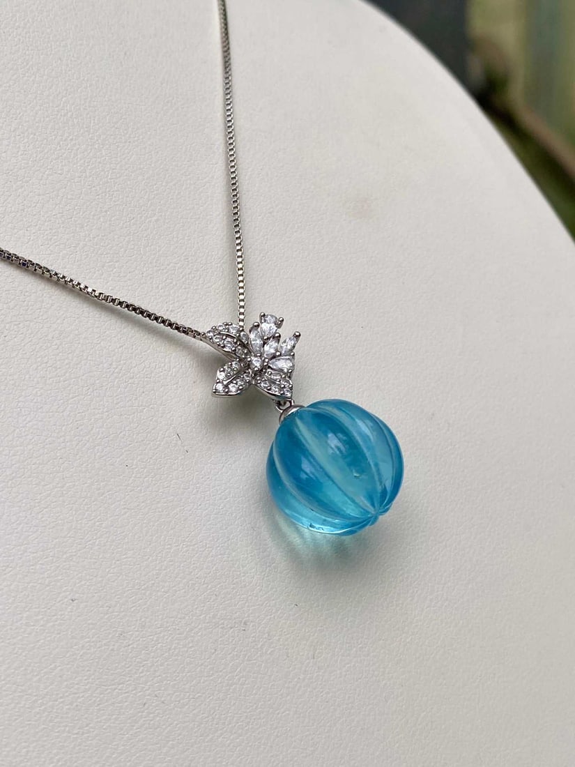 Aquamarine Pendant - 5