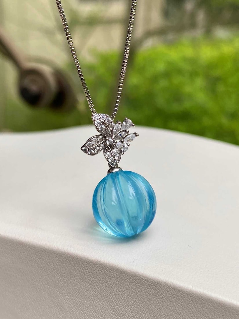 Aquamarine Pendant - 7