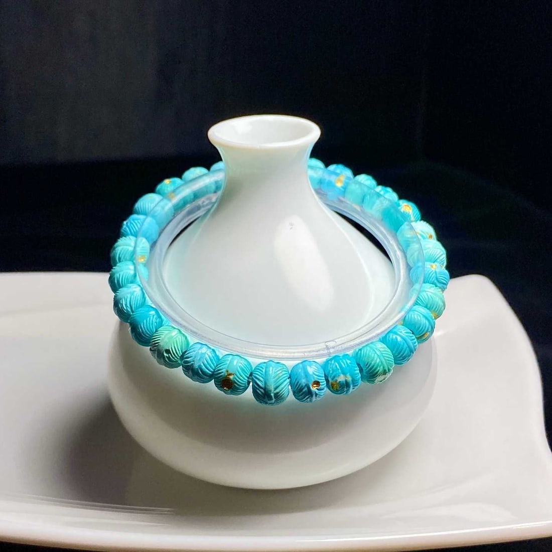 Natural Turquoise Bracelet 8mm: Title: Natural Turquoise Bracelet 8mm Description: This bracelet is made of natural turquoise, showcasing its pure natural color. Each bead retains its natural state from the original mine, without