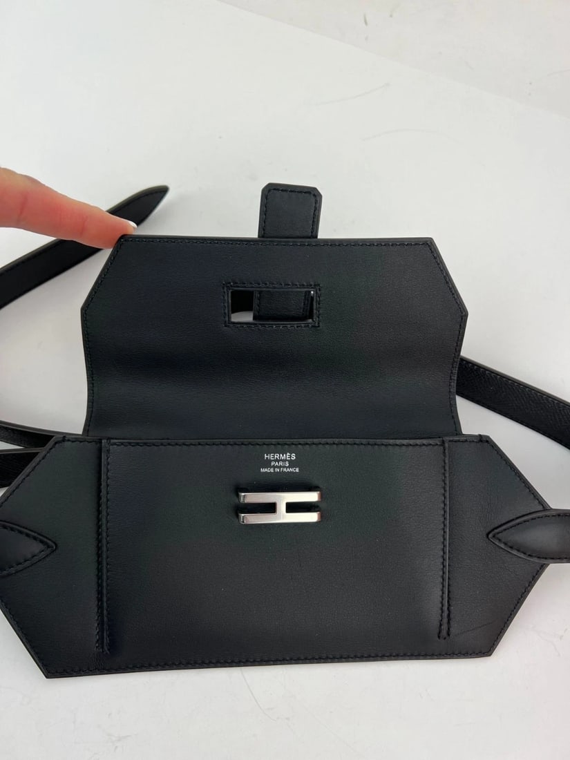 Hermes Black Swift Elan Pocket 24 Leather Belt Bag - 10