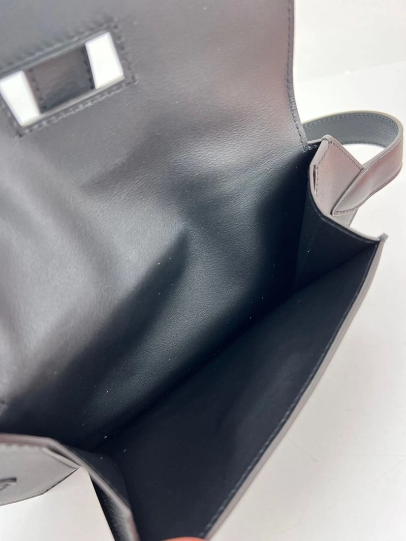 Hermes Black Swift Elan Pocket 24 Leather Belt Bag - 9