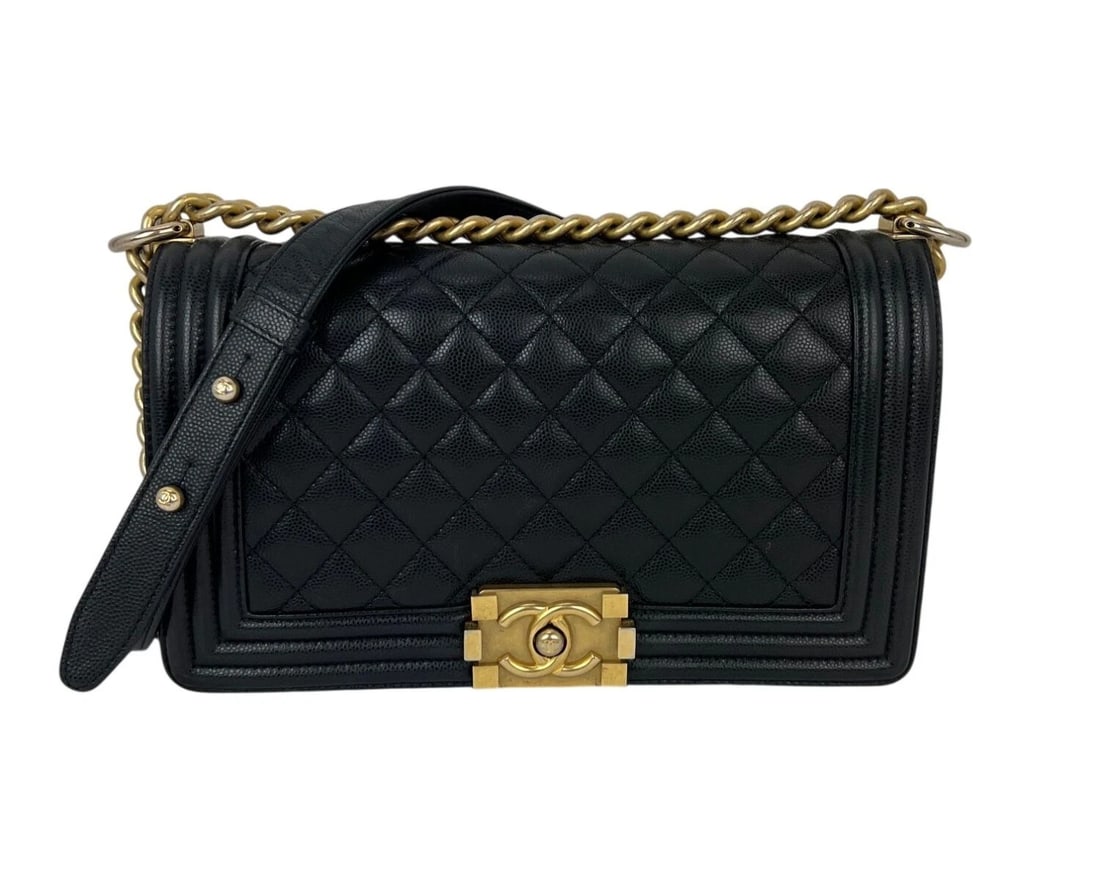 Chanel Caviar Quilted Medium Black Boy Flap Shoulder Bag: Title: Chanel Caviar Quilted Medium Black Boy Flap Shoulder Bag Description: Pre-Owned 100% Authentic Chanel Caviar Quilted Medium Black Boy Flap Shoulder Bag RATING: B...Very Good, shows some signs