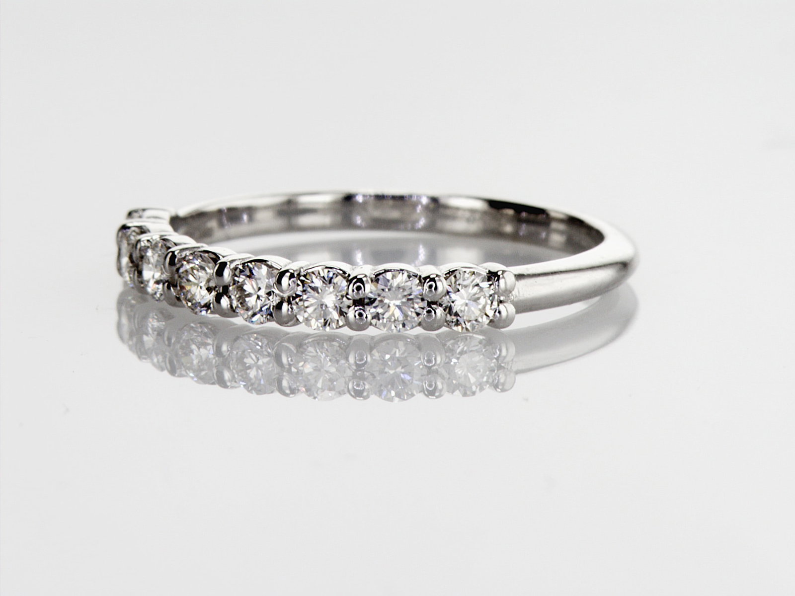 0.45cttw Natural Diamond Ring 14K White Gold 1.81 gr - 2
