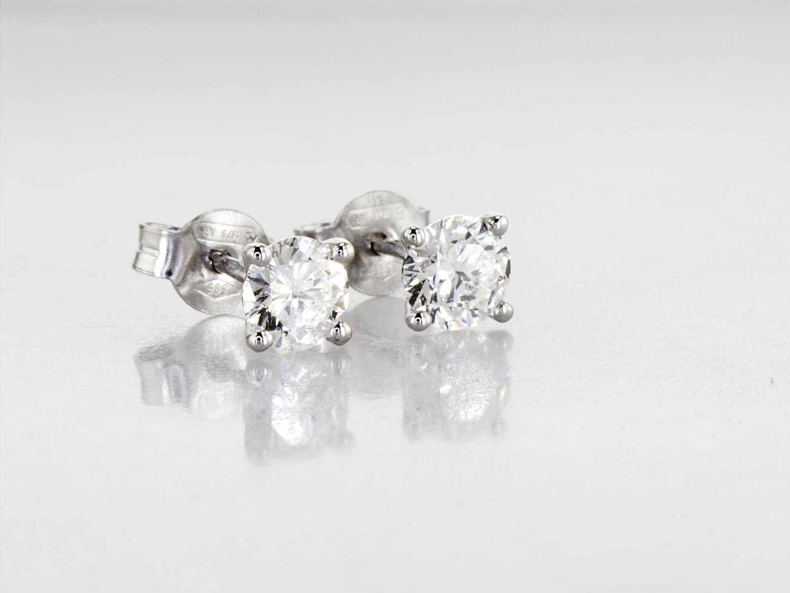 1.10cttw Natural Diamond Earrings 14K White Gold 0.98 gr - 4