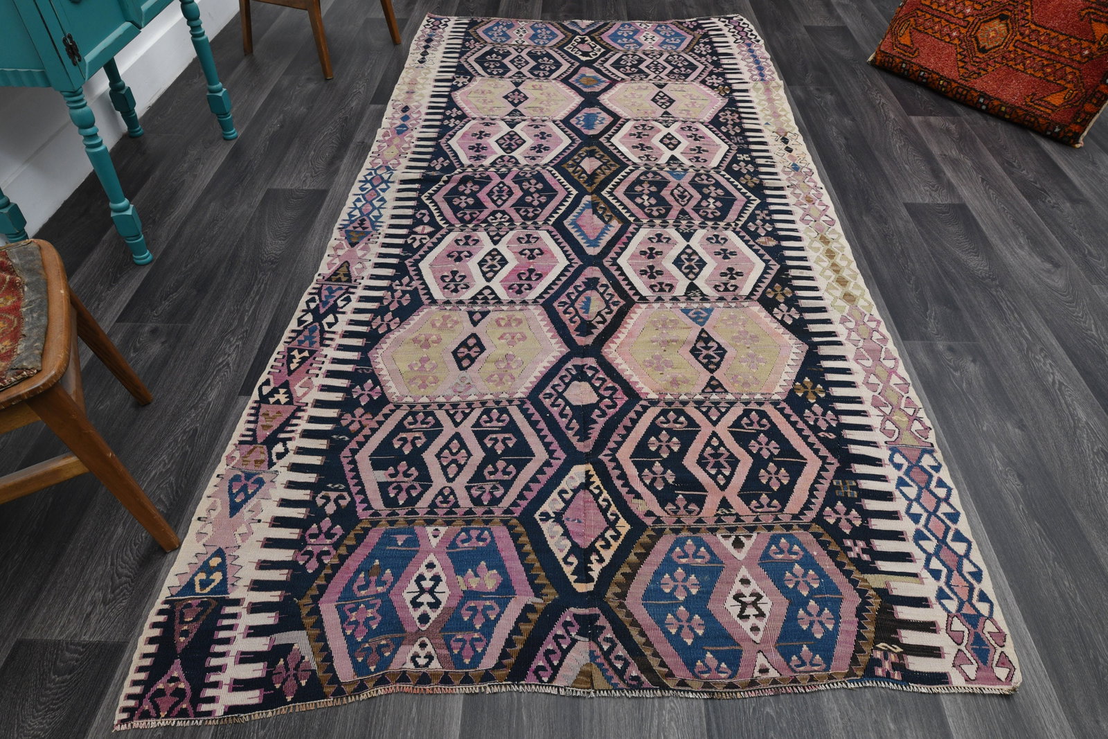 4.9x10.2 ft, TURKISH Flatweave Kilim Rug: Title: 4.9x10.2 ft, TURKISH Flatweave Kilim Rug Description: This Turkish one-of-a-kind Vintage Flatweave Kilim Rug is hand-knotted and handwoven by the most skilled artisans who use pure wool, in vib
