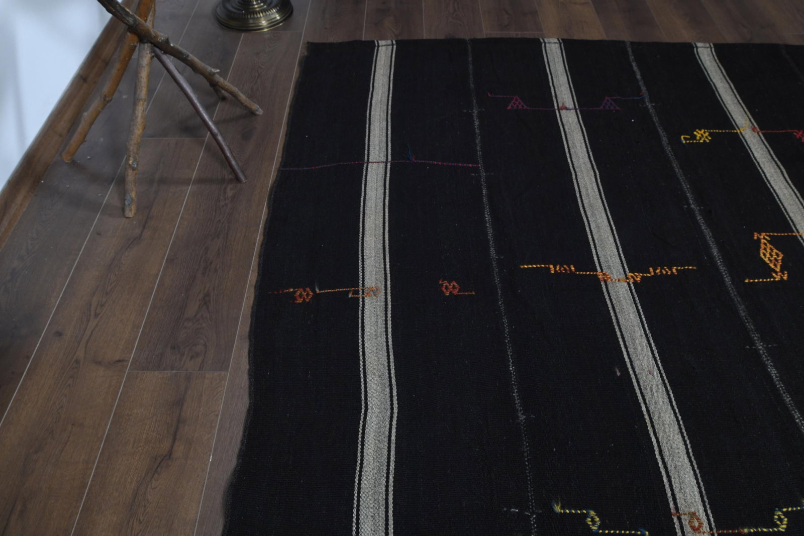 6'4x8'5 ft, BLACK STRIPED RUG - 3