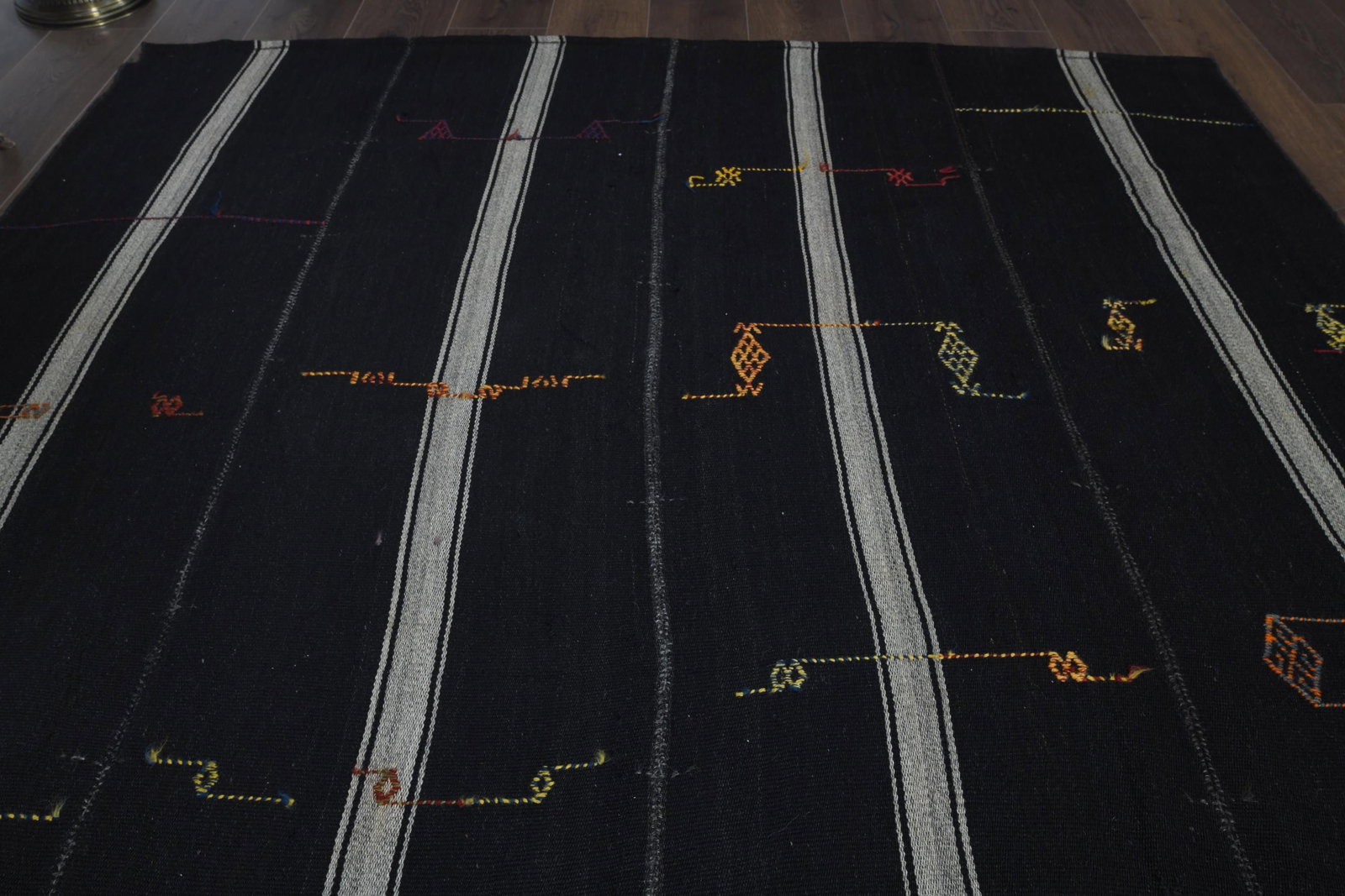 6'4x8'5 ft, BLACK STRIPED RUG - 5