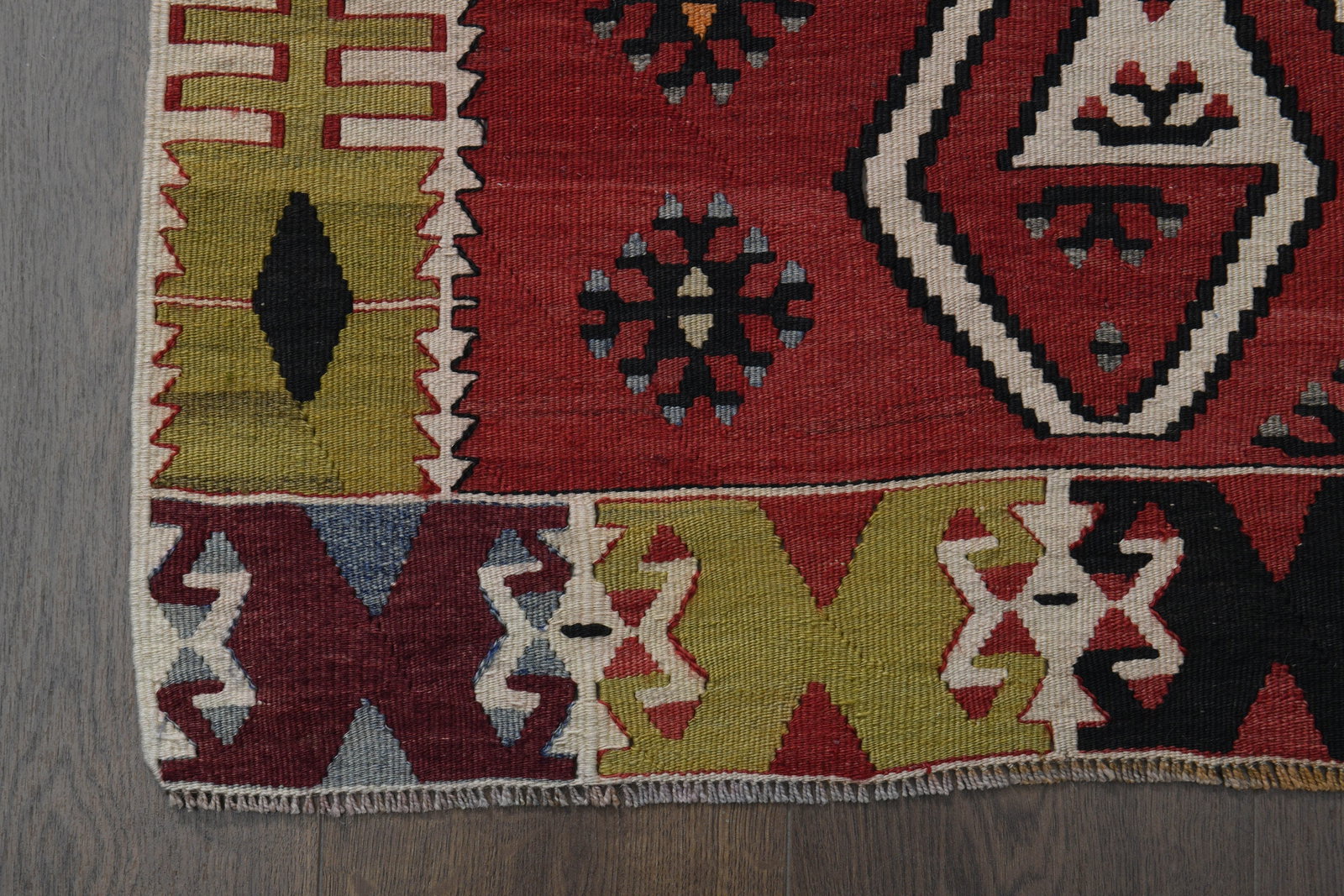 5.6x15.1 ft, RED KILIM RUNNER - 5