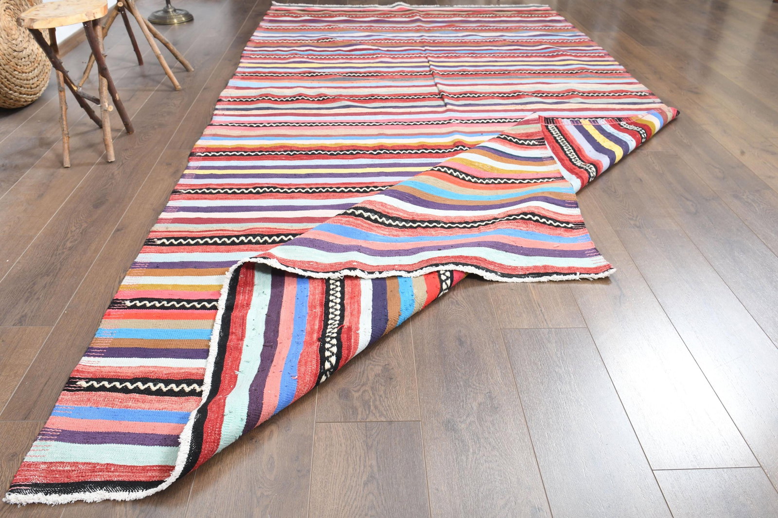 5'9x11'6 ft, COLORFUL DeCOR: Title: 5'9x11'6 ft, COLORFUL DeCOR Description: This Turkish one-of-a-kind Vintage Flatweave Kilim Rug is hand-knotted and handwoven by the most skilled artisans who use pure wool, in vibrant,