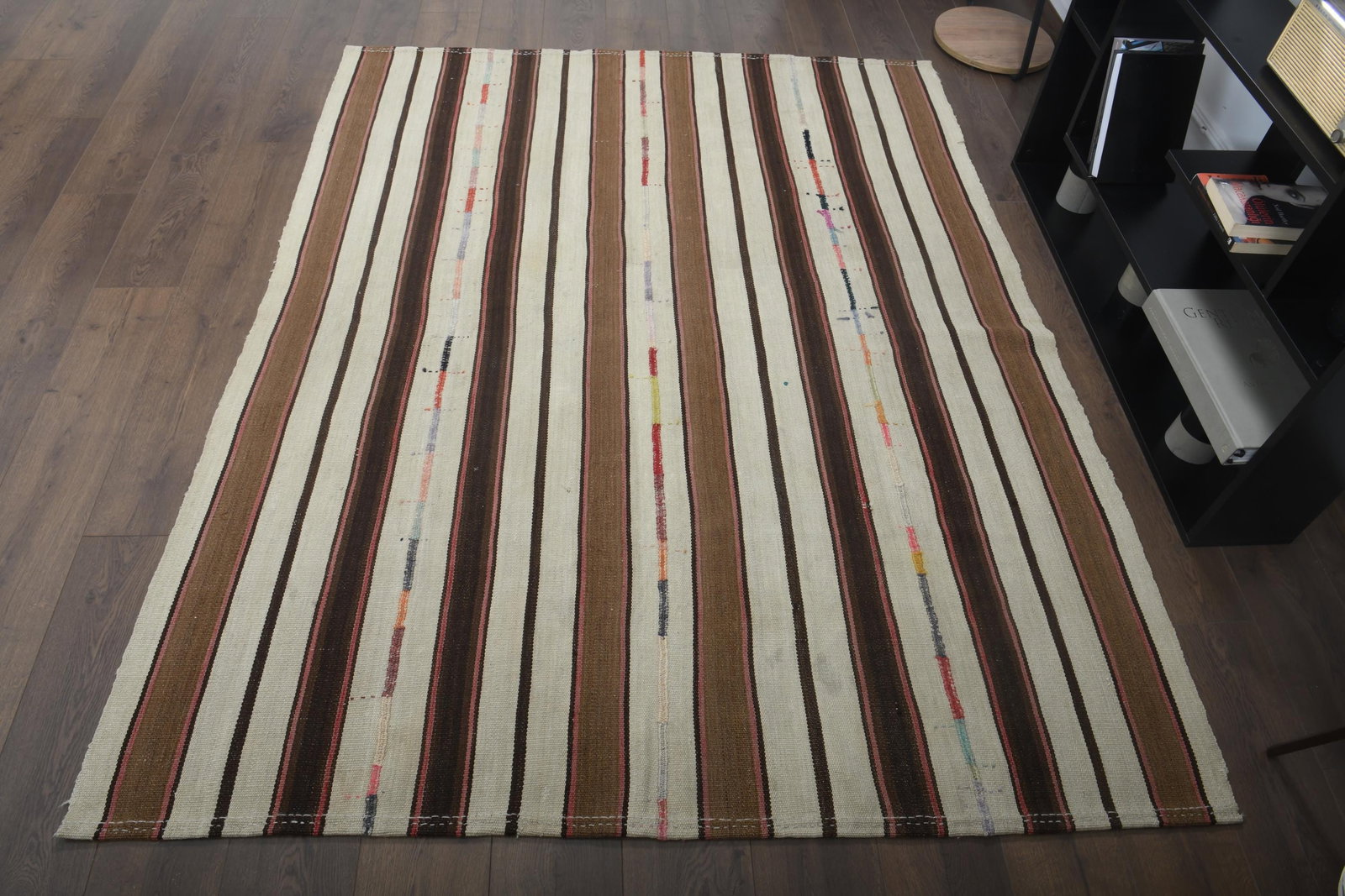5.7x7.3 Minimalist Striped Vintage Kilim, Earth Tone: Title: 5.7x7.3 Minimalist Striped Vintage Kilim, Earth Tone Description: This Turkish one-of-a-kind Vintage Flatweave Kilim Rug is hand-knotted and handwoven by the most skilled artisans who use pure