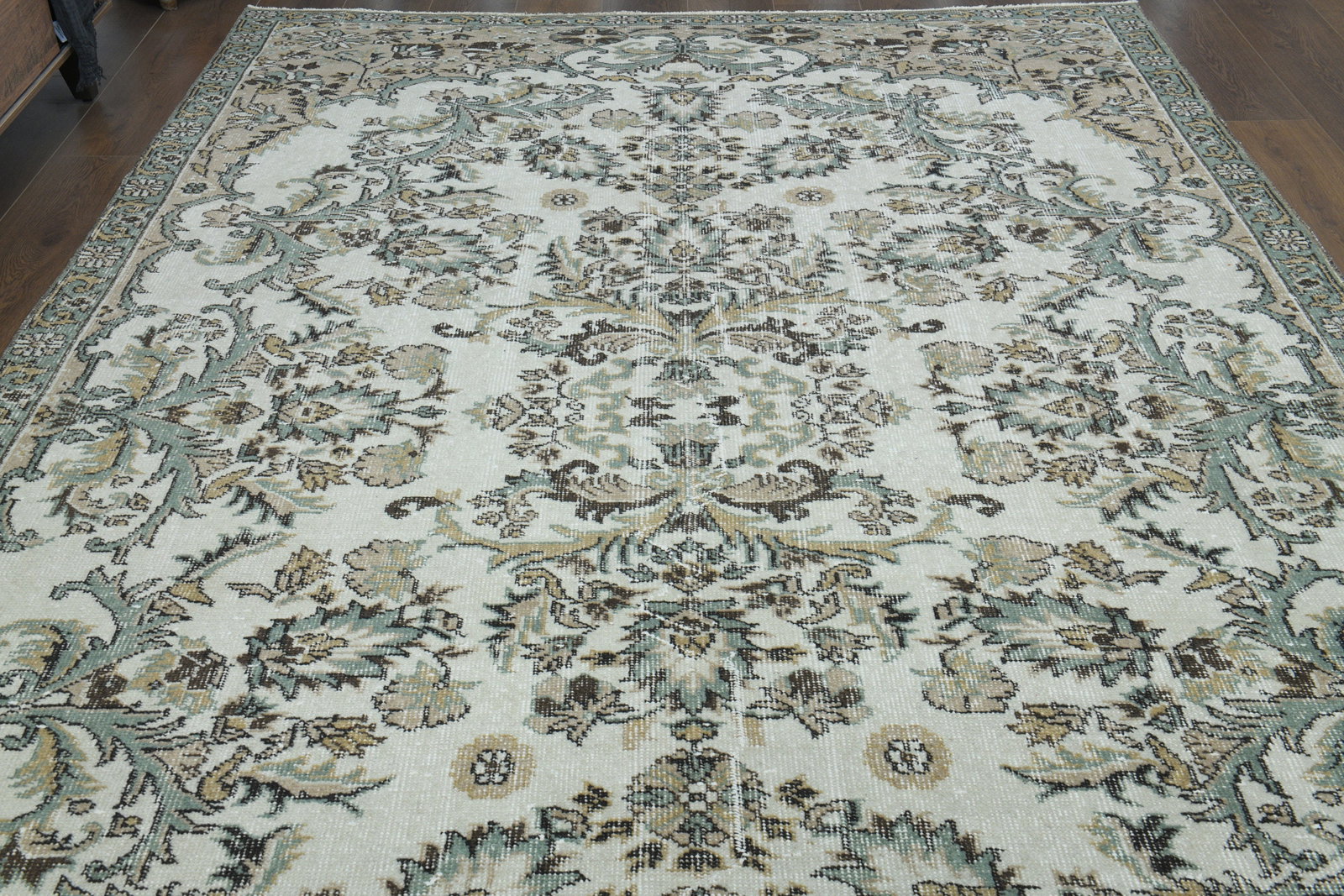 6.4x10.6 ft, FLORAL AREA RUG - 5