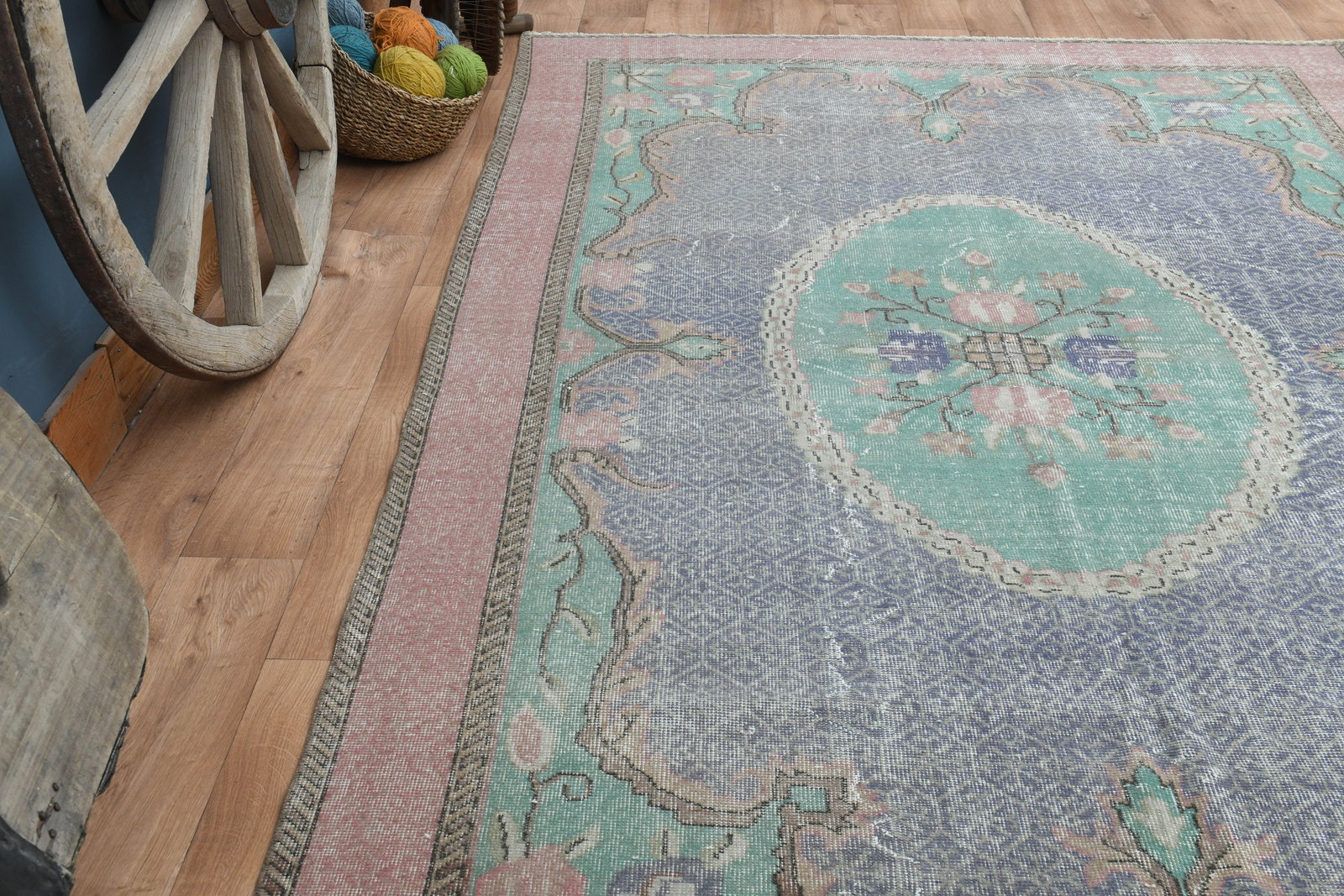 6'4x10'6 ft, HANDWOVEN VINTAGE RUG - 6