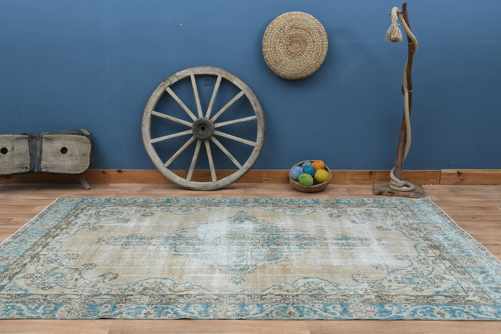 6'8x11'1 ft, OUSHAK AREA RUG - 2