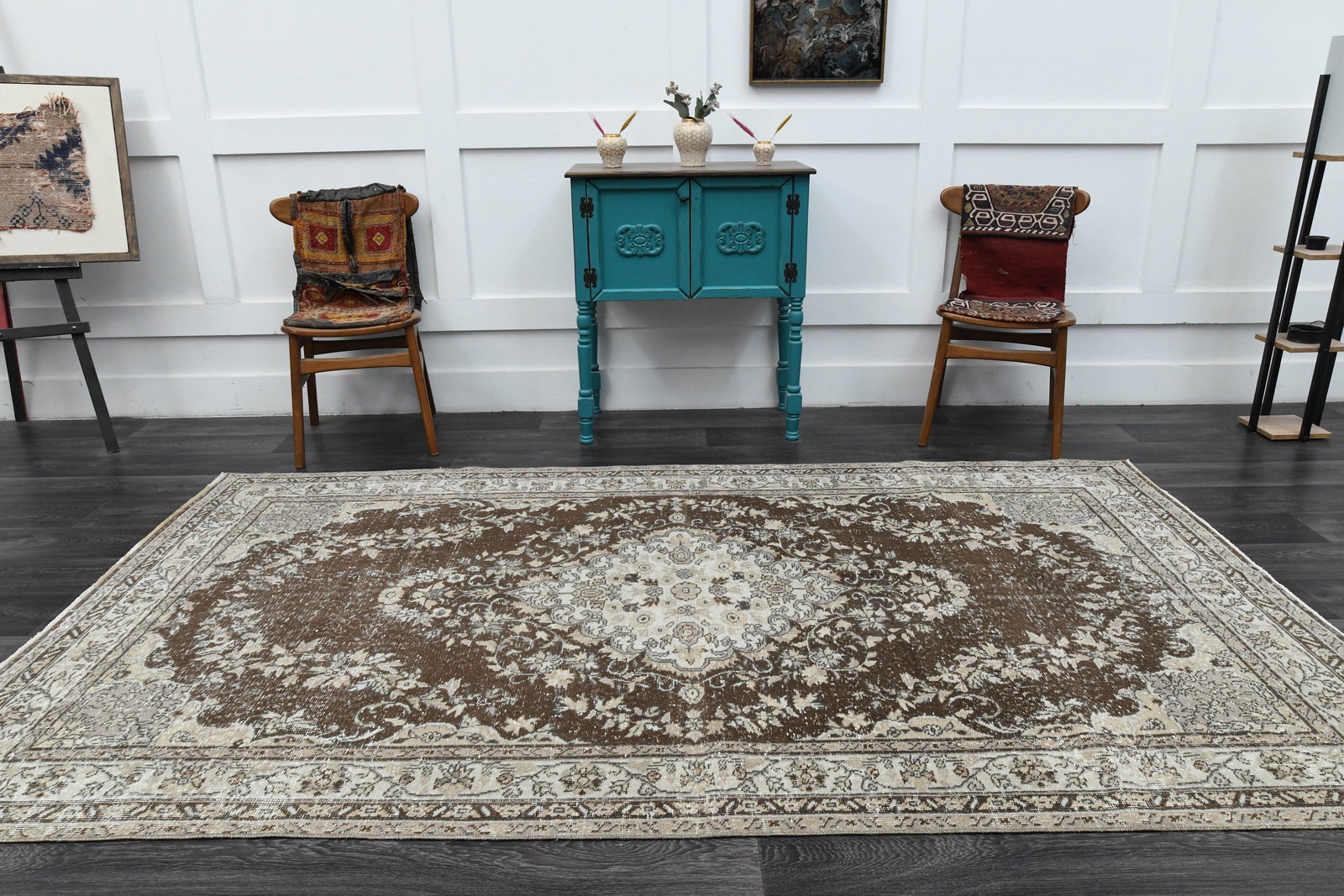 6x10 ft, TURKISH Rug, VINTAGE: Title: 6x10 ft, TURKISH Rug, VINTAGE Description: This Turkish one-of-a-kind Vintage Turkish Rug is hand-knotted and handwoven by the most skilled artisans who use pure wool, in muted, natural tones, 