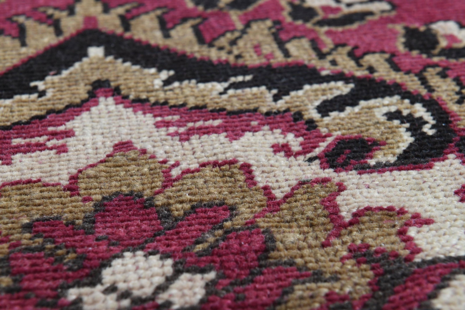 6'4x10'9 ft, PURPLE ANTIQUE RUG, Living Room - 7