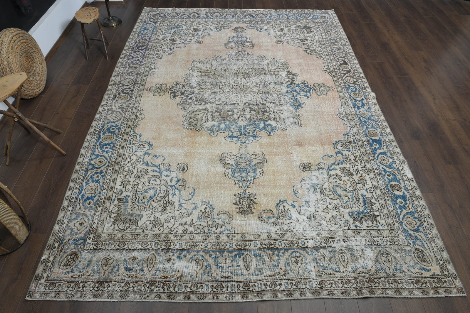 8'4x12'1 ft, ORANGE OVERSIZED RUG - 3
