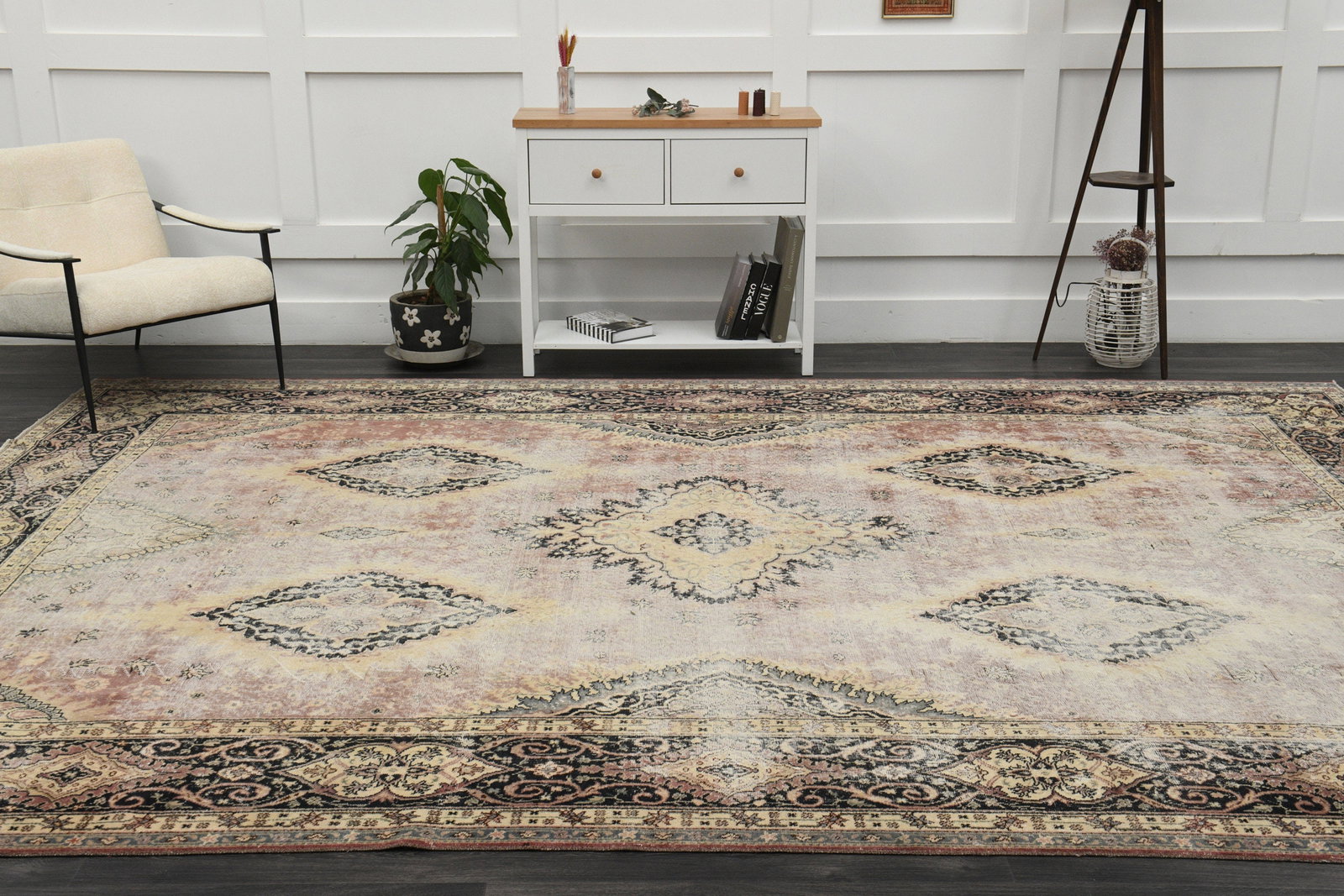 9.9x13.3 ft Oversized Rug - 7