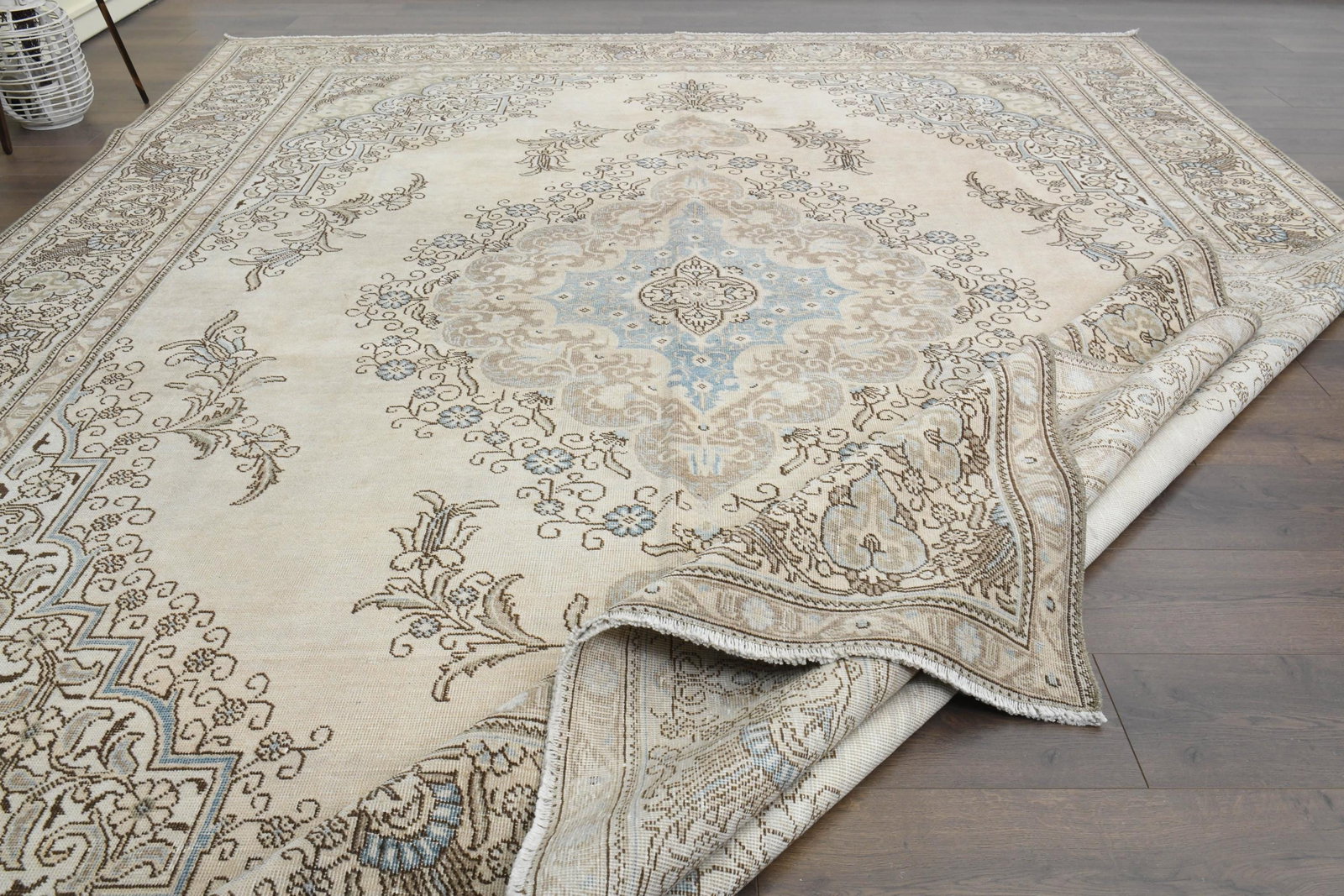 9.5x12.9 ft Oversized Rug, Vintage - 3