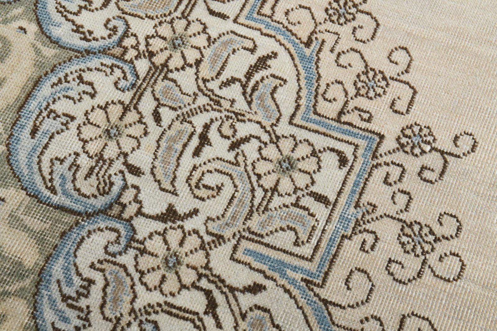 9.5x12.9 ft Oversized Rug, Vintage - 7