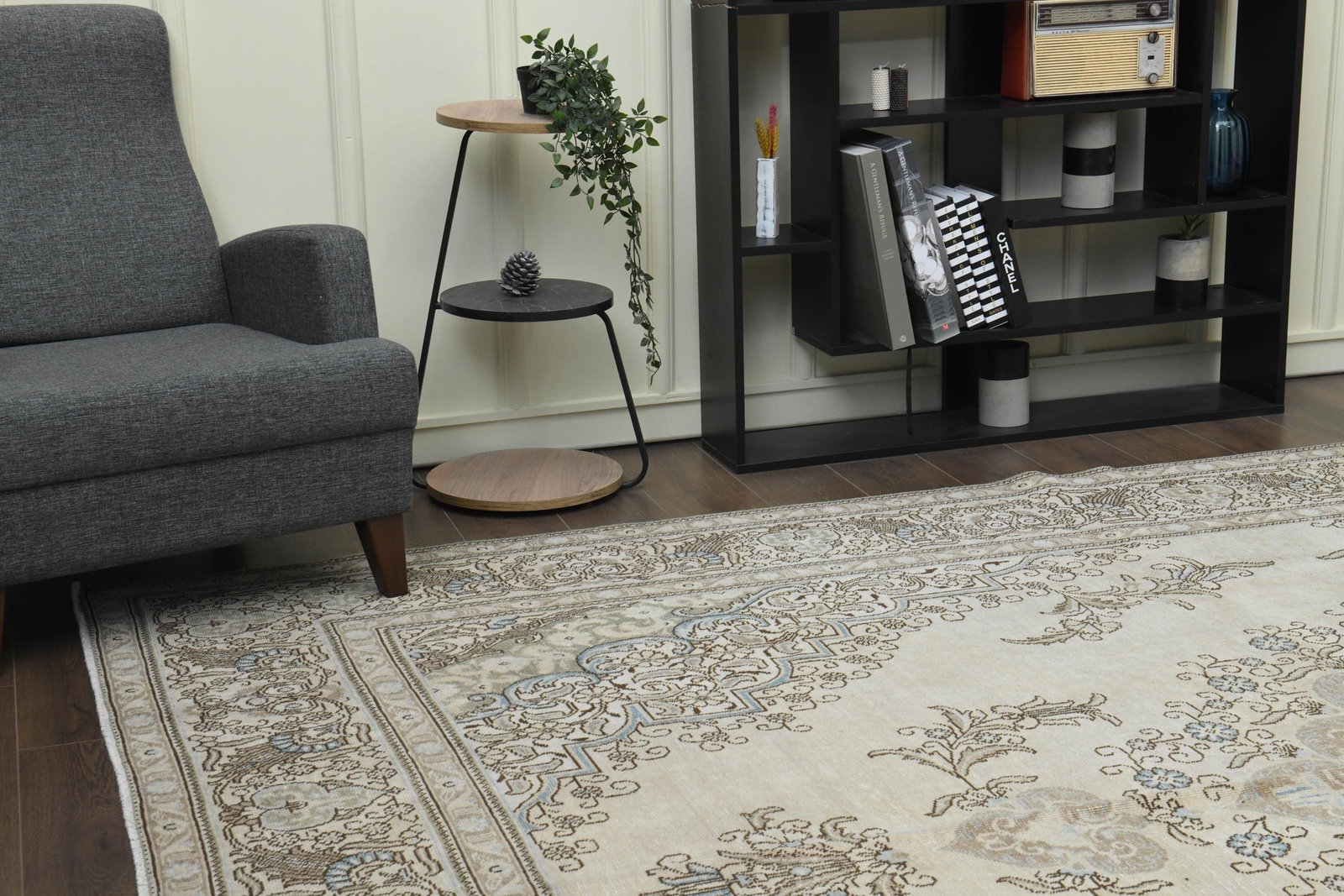 9.5x12.9 ft Oversized Rug, Vintage - 8